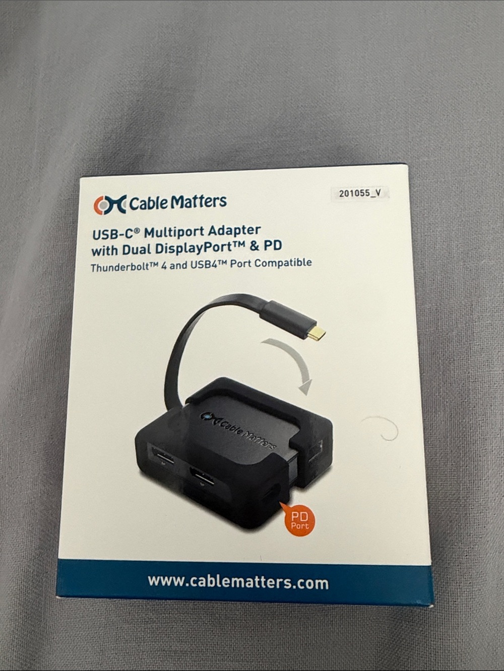 USB-C Multiport Adapter with Dual DisplayPort in Black
